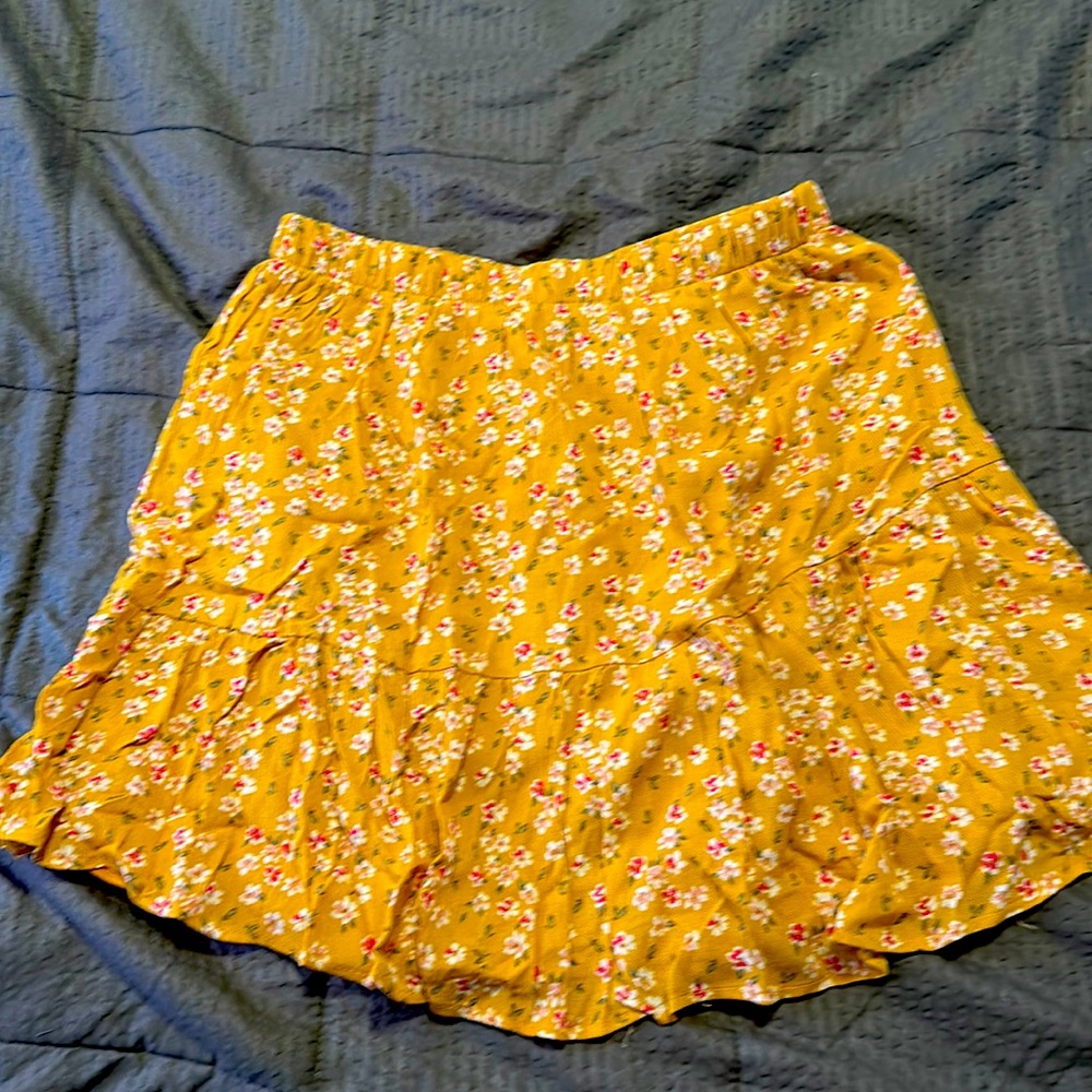 Girls Size 12 skirt - mustard color w flowers